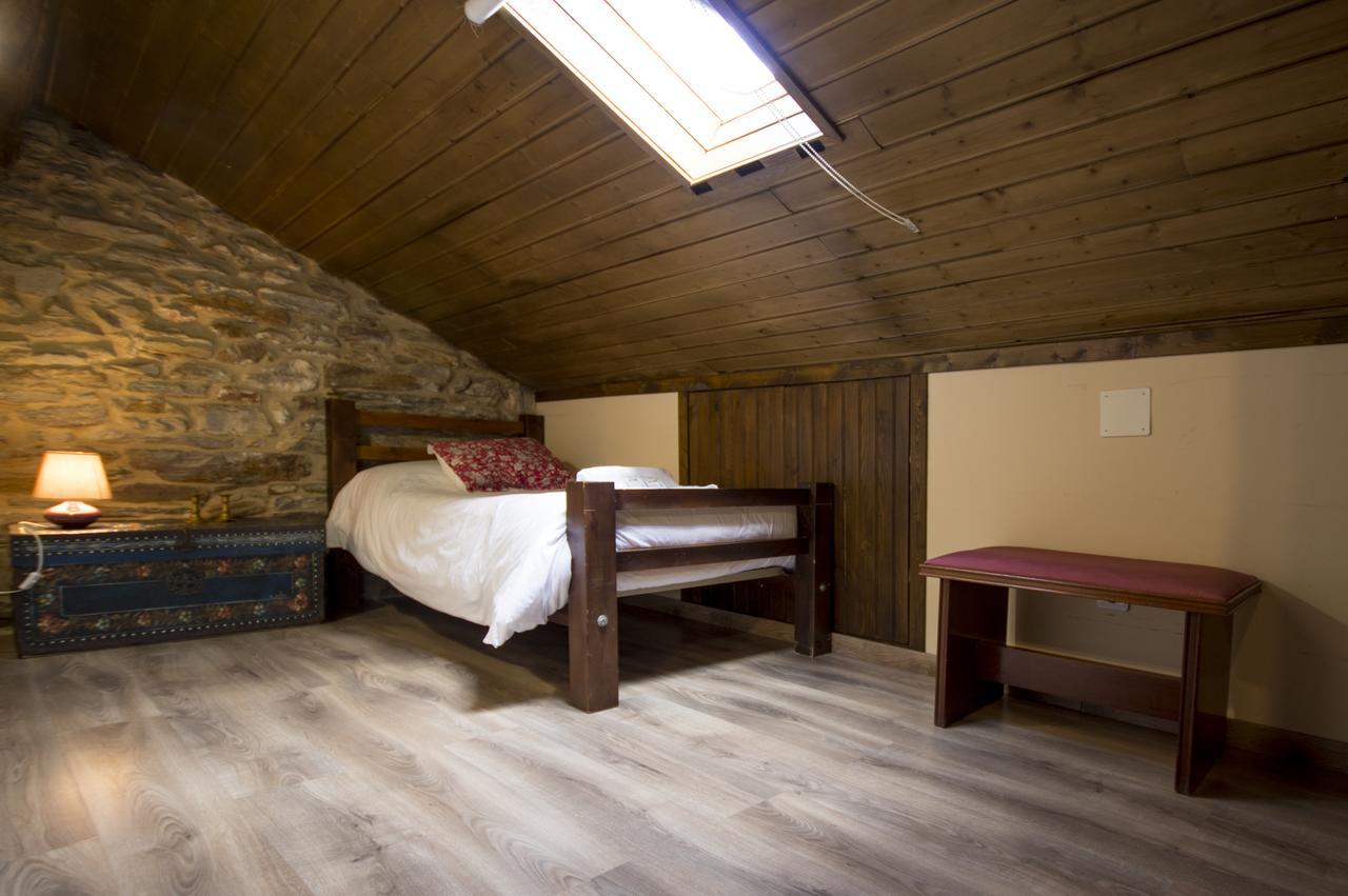 La Casona De Sarria Hostel Eksteriør bilde